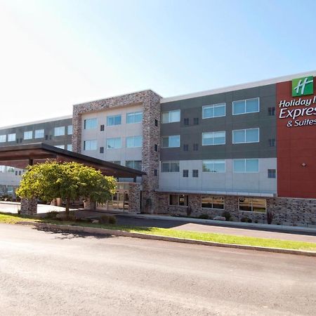 Holiday Inn Express & Suites Johnstown By Ihg Esterno foto