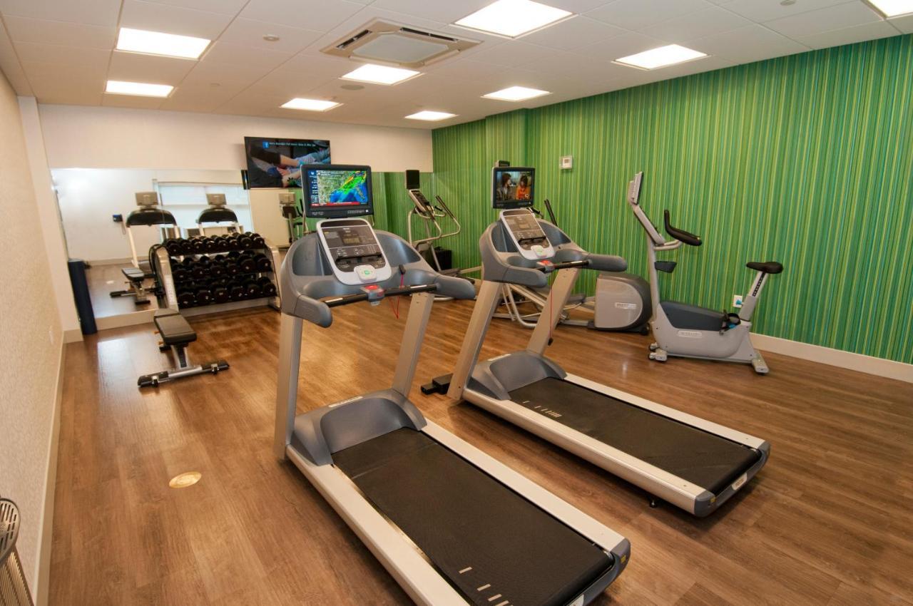 Holiday Inn Express & Suites Johnstown By Ihg Esterno foto
