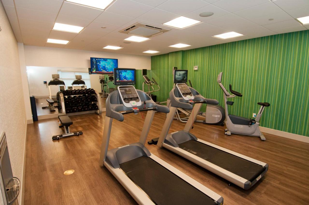 Holiday Inn Express & Suites Johnstown By Ihg Esterno foto